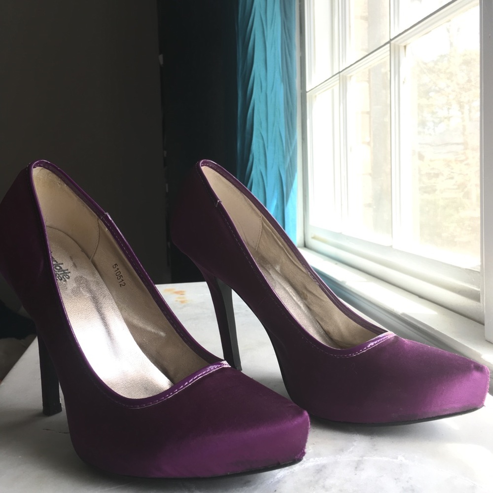 Formal heels